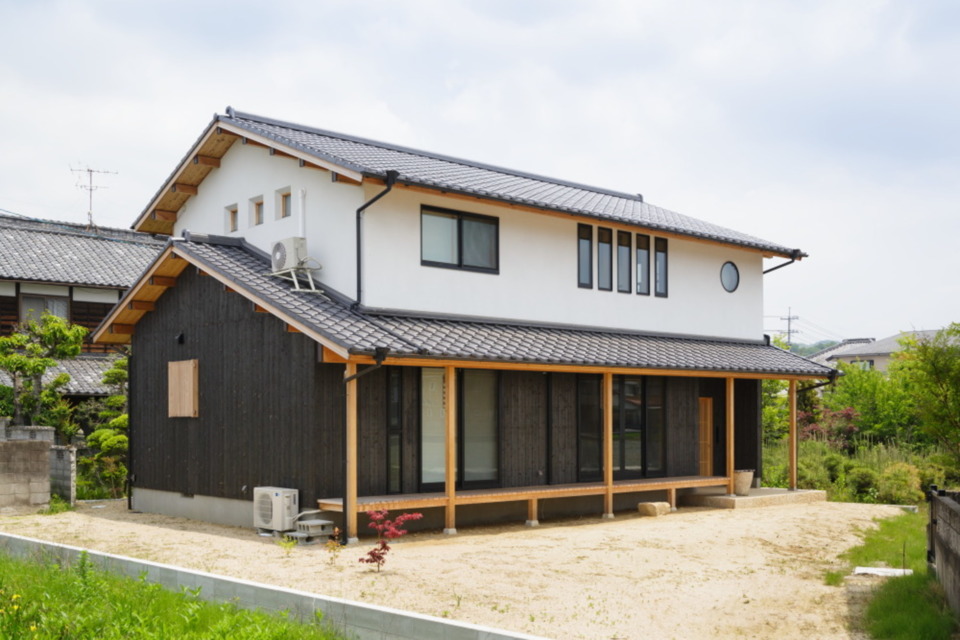 通り土間のあるレトロ和風住宅