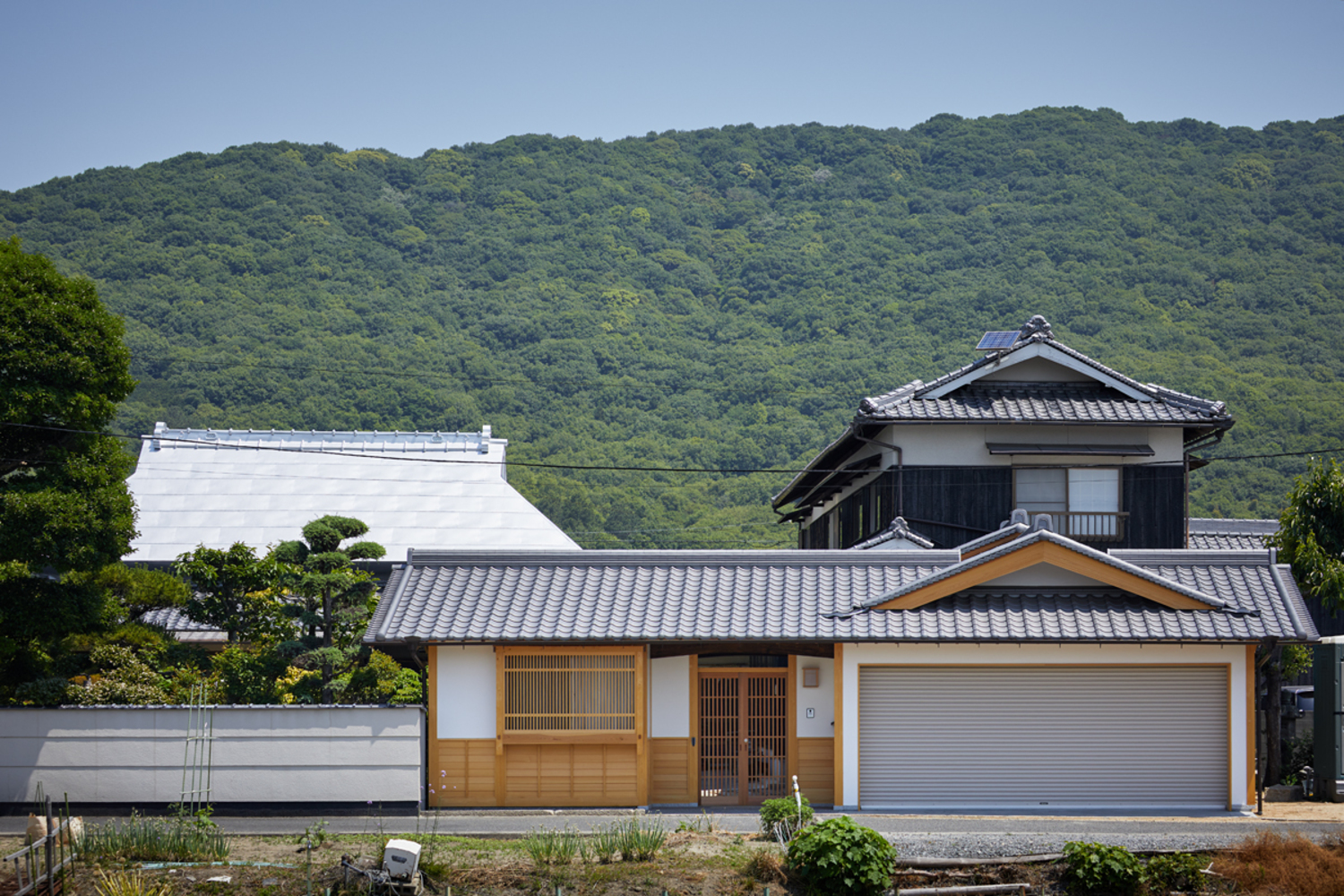 引き継がれる門長屋